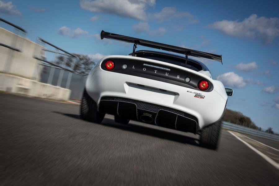  Lotus Elise Cup 260 2017 года  (WW) (фото 7 из 10)